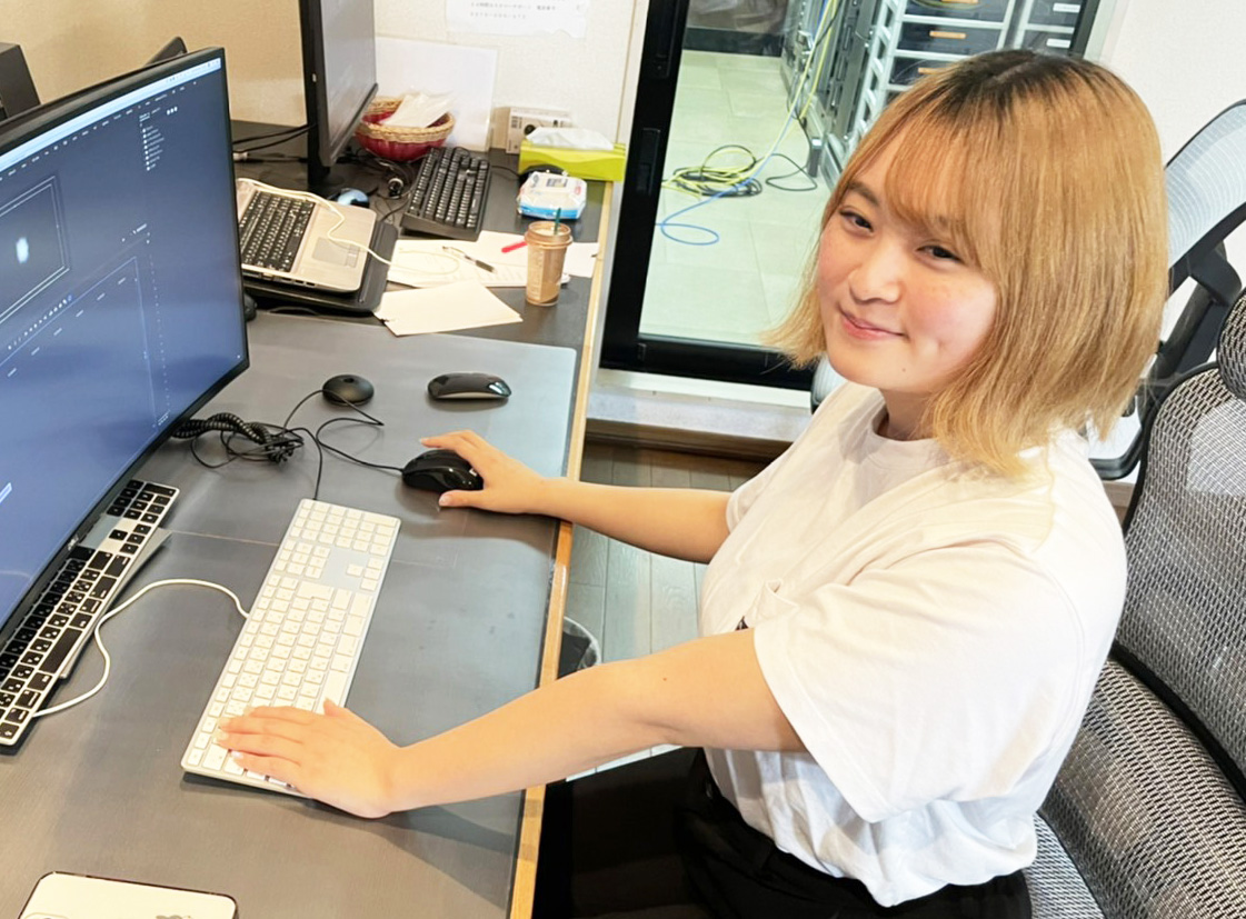 編集室の土谷さん