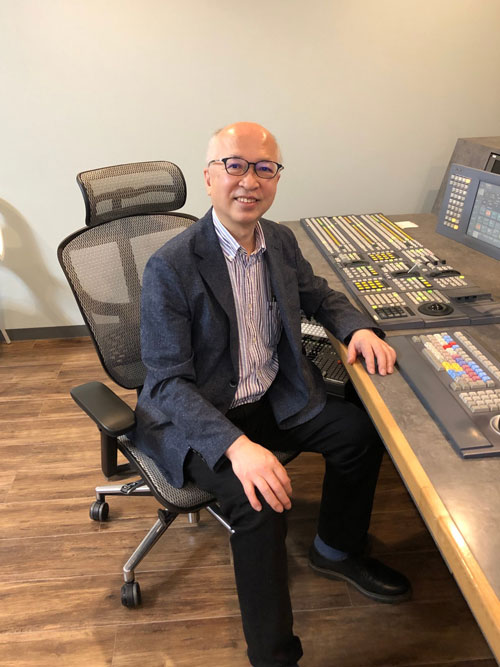 インタビューに答える森田社長