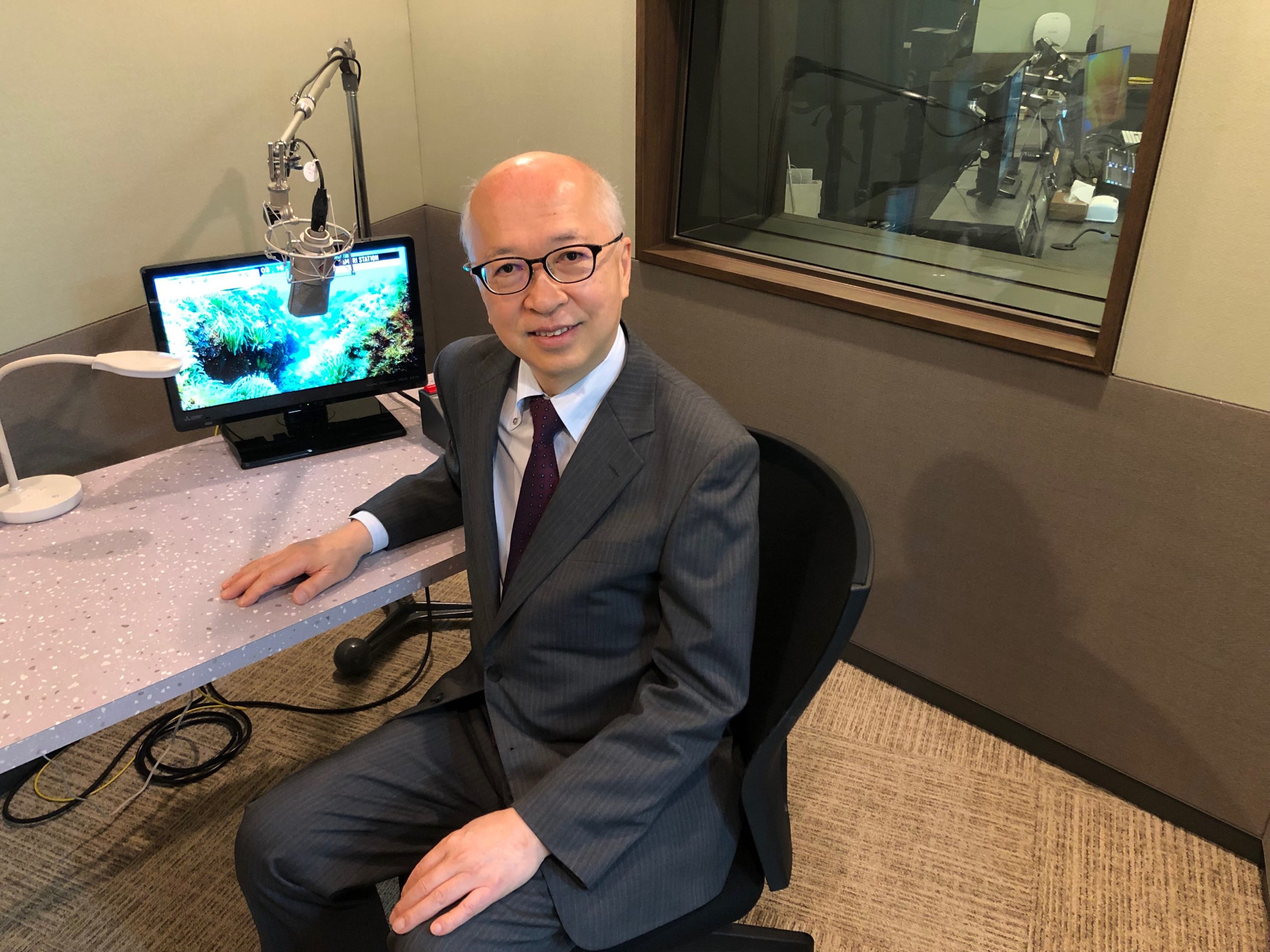 ナレブースでインタビューに答える森田社長