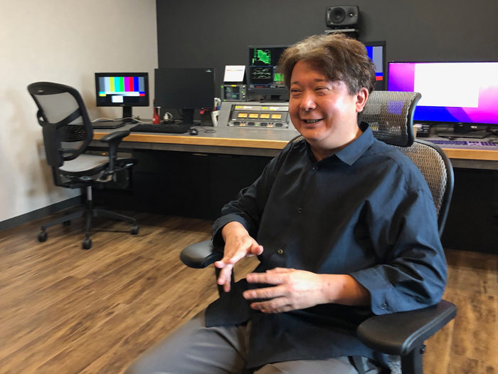 インタビューに答える北澤部長