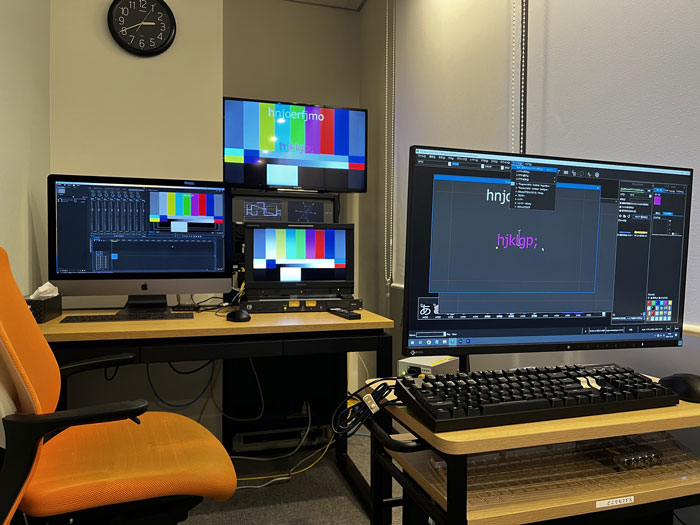 9編の卓の機材の画像