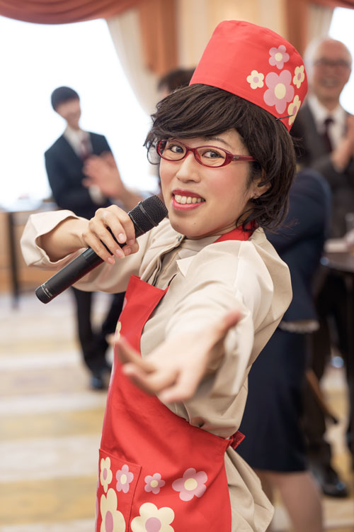 平野レミのものまねをするシンディーさん