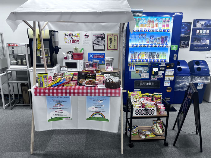カレーフェア初日の会場の様子