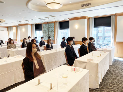 入社式会場風景