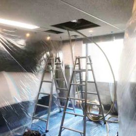 空調工事が完了した編集室